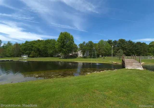 Photo 4 of Single family home for sale at 5910 Spring Valley Ln, Dryden, MI 48428 | MLS# 20261041578 | Listing updated on 2026-10-04