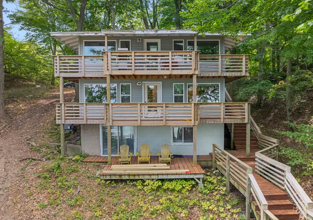 Photo 1 of Single family home for sale at 5959 Lake Harbor Rd, Norton Shores, MI 49441 | MLS# 71026027246 | Listing updated on 2026-06-05