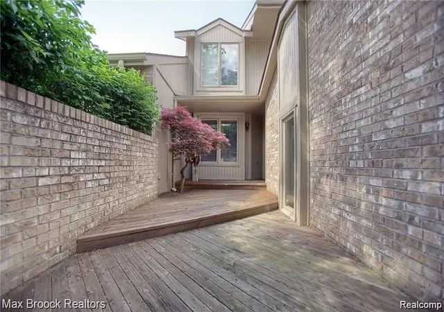 Photo 2 of Condo for sale at 4070 Foxpointe Dr, West Bloomfield, MI 48323 | MLS# 20261041606 | Listing updated on 2026-08-21