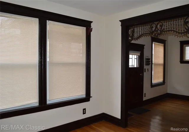 Photo 4 of Single family home for sale at 1547 Merrick St, Detroit, MI 48208 | MLS# 20261041622 | Listing updated on 2026-06-09