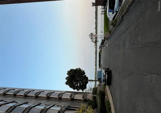 Photo 2 of Condo for sale at 8200 E Jefferson Ave #1509, Detroit, MI 48214 | MLS# 20261041625 | Listing updated on 2026-06-20