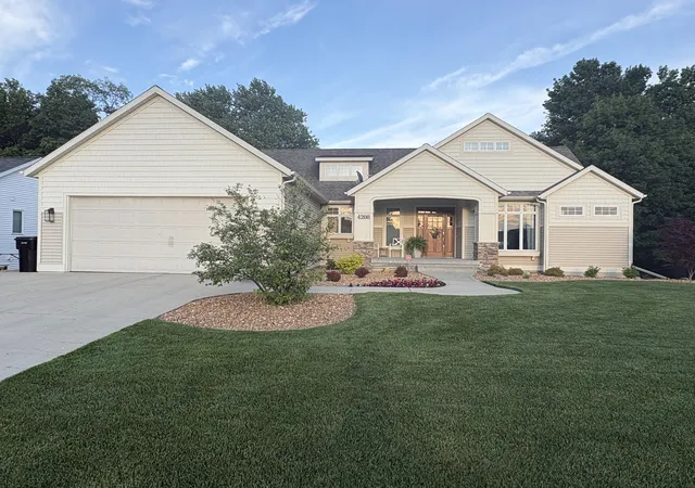 Photo 1 of Sale Pending at 4208 Piute Dr Sw, Grandville, MI 49418 | MLS# 65026027282 | Listing updated on 2026-06-08