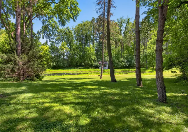 Photo 4 of Single family home for sale at 7655 Riverside Rd, Brooklyn, MI 49230 | MLS# 55026027287 | Listing updated on 2026-10-01