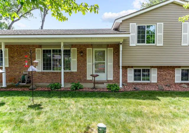 Photo 3 of Single family home for sale at 5365 Barkley St, Commerce Township, MI 48382 | MLS# 81026027300 | Listing updated on 2026-06-08
