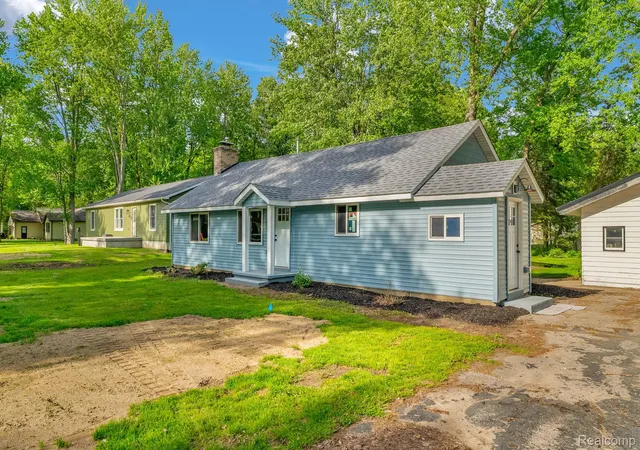 4th image of 34 Pack St, Croswell, MI 48422 | MLS# 20261041639