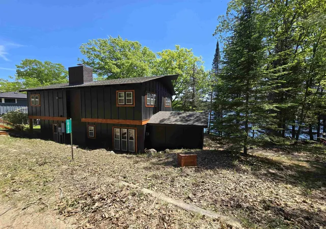 2nd image of 10172 Ne Carmichael Dr, Mancelona, MI 49659 | MLS# 78080069262