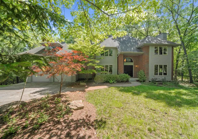 Photo 1 of Single family home for sale at 5599 Great Hawk Cir, Ann Arbor, MI 48105 | MLS# 81026027319 | Listing updated on 2026-06-18