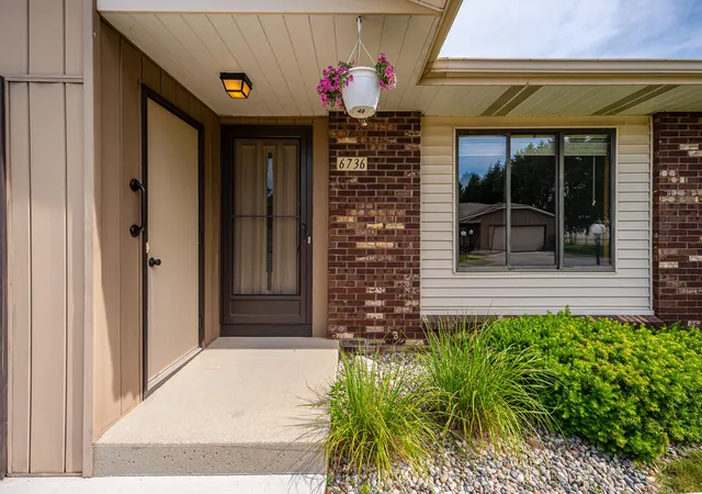 Homes for sale in Georgetown Charter Township Ottawa, MI | 6736 Waterview Dr, Georgetown Charter Township Ottawa, MI 49418 | MLS# 65026027316