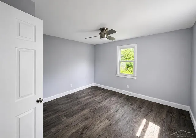 Photo 4 of Single family home for sale at 6490 Stroebel Rd, Saginaw, MI 48609 | MLS# 61050210272 | Listing updated on 2026-08-29