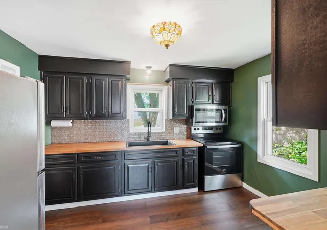 5th image of 32629 Donnelly St, Garden City, MI 48135 | MLS# 58050210273