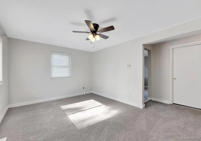 Photo 2 of Single family home for sale at 6431 Centralia St, Dearborn Heights, MI 48127 | MLS# 20261041657 | Listing updated on 2026-06-16