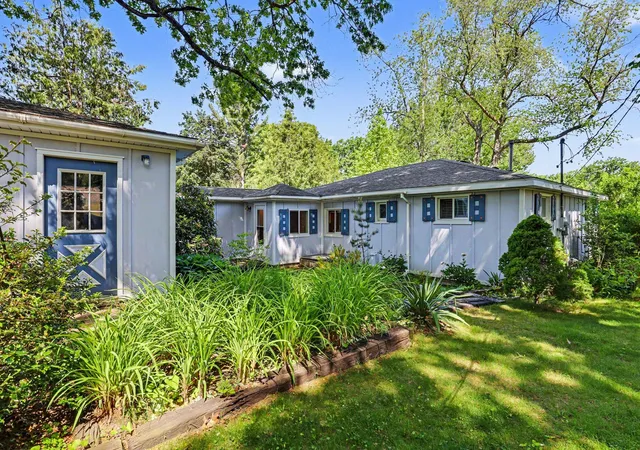 1st image of 13541 Sunset Shores Dr Ne, Cedar Springs, MI 49319 | MLS# 72026027329