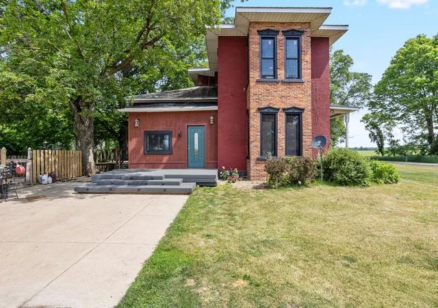Single family home for sale at 55686 Parkville Rd, Mendon, MI 49072 | MLS# 62026027337