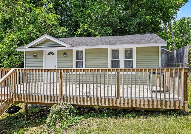 1st image of 93402 Lee St, Dowagiac, MI 49047 | MLS# 69026027339