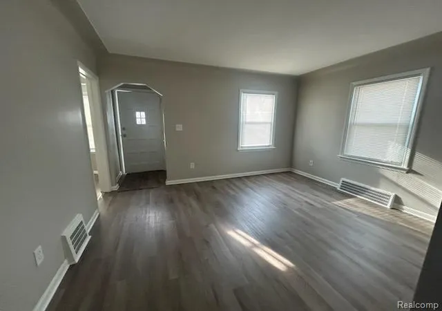 Photo 3 of Single family home for sale at 2438 Columbia Rd, Berkley, MI 48072 | MLS# 20261041674 | Listing updated on 2026-10-14