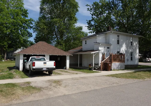 4th image of 1055 Tupper Lake St, Lake Odessa, MI 48849 | MLS# 65026027352