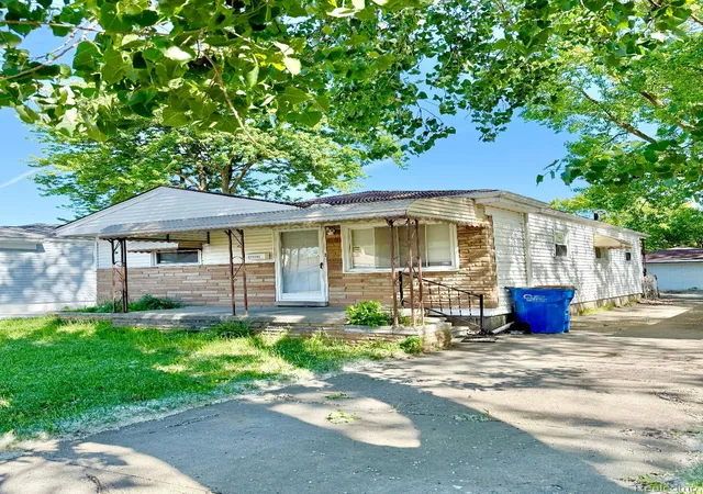 2nd image of 13335 Charlotte Ave, Warren, MI 48089 | MLS# 20261041696
