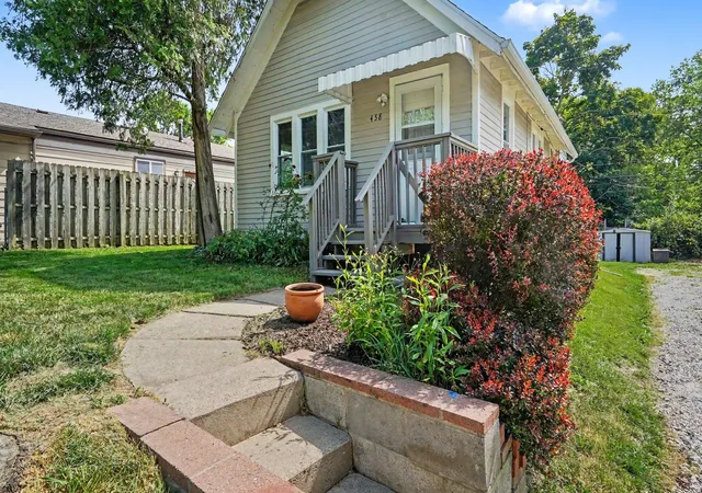 Photo 3 of Single family home for sale at 458 Dupont Ave, Ypsilanti, MI 48197 | MLS# 81026027362 | Listing updated on 2026-06-10