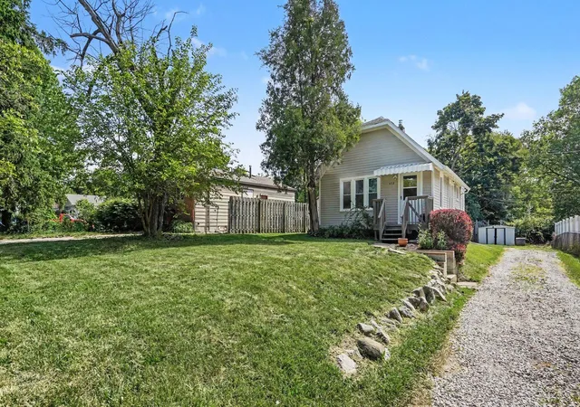 Photo 3 of Single family home for sale at 458 Dupont Ave, Ypsilanti, MI 48197 | MLS# 81026027362 | Listing updated on 2026-06-10