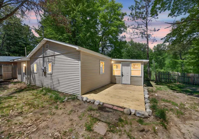 4th image of 8538 Haskell Lake Rd, Marion, MI 49665 | MLS# 78080069268