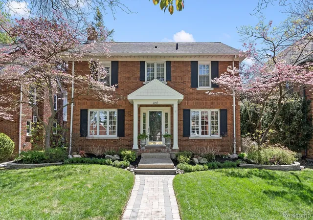 Photo 1 of Sale Pending at 2009 Northwood Blvd, Royal Oak, MI 48073 | MLS# 20261041723 | Listing updated on 2026-06-21