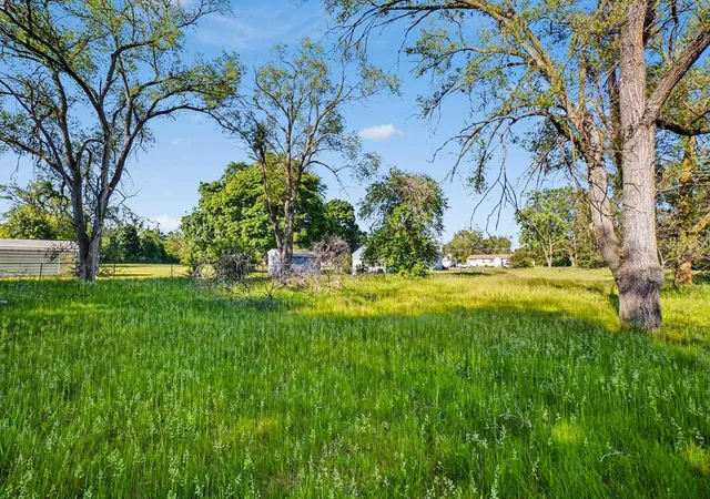 2nd image of 2129 S Isabella Rd, Mount Pleasant, MI 48858 | MLS# 79080069282