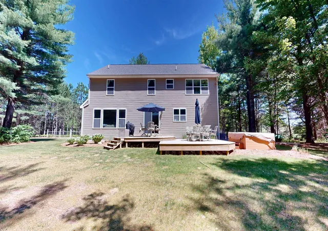 Photo 3 of Single family home for sale at 11130 French Ct, Williamsburg, MI 49690 | MLS# 78080069289 | Listing updated on 2026-09-05