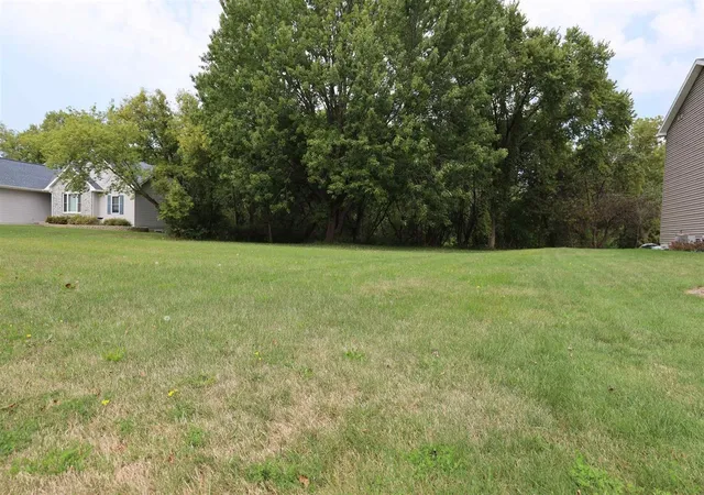 2nd image of 311 Red Maple Ln, Shepherd, MI 48883 | MLS# 79080069291