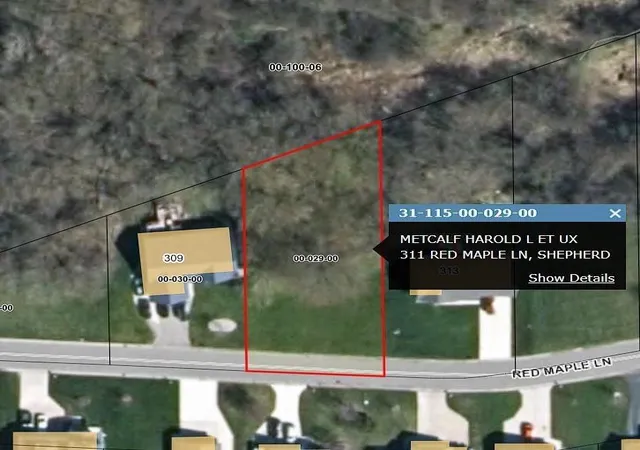 5th image of 311 Red Maple Ln, Shepherd, MI 48883 | MLS# 79080069291