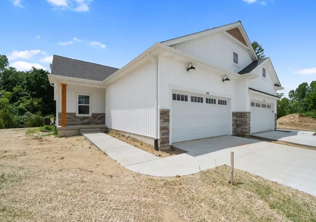 1st image of 134 Ashley Ct, Brooklyn, MI 49230 | MLS# 55026027441