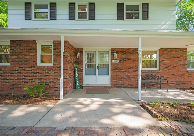 4th image of 1781 Hacienda Dr, Stevensville, MI 49127 | MLS# 69026027445