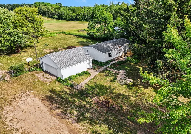 Photo 1 of Single family home for sale at 12057 M 40, Pine Grove Township Van Buren, MI 49055 | MLS# 66026027452 | Listing updated on 2026-06-07