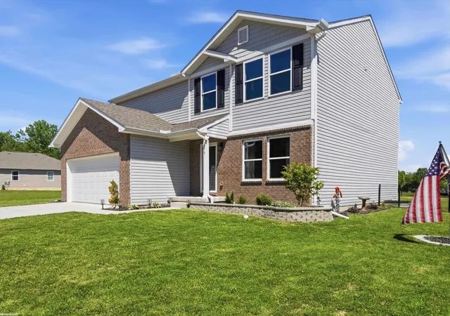 Homes for sale in Corunna City Shiawassee, MI | 676 Woodvalley Dr, Corunna City Shiawassee, MI 48817 | MLS# 58050210355