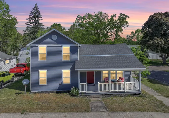 Photo 1 of Single family home for sale at 502 W Main St, Manton, MI 49663 | MLS# 78080069301 | Listing updated on 2026-06-08