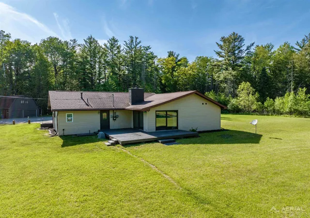 4th image of 244 N Rempert Rd, Tawas City, MI 48763 | MLS# 77080069304