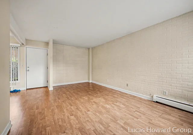 Homes for sale in Grand Haven City Ottawa, MI | 815 S Despelder St #5, Grand Haven City Ottawa, MI 49417 | MLS# 65026027494
