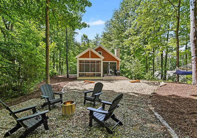 4th image of 3411 Lake Chapin Dr, Berrien Springs, MI 49103 | MLS# 69026027512