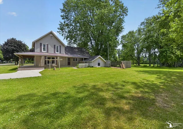 4th image of 5813 W Temperance Rd, Ottawa Lake, MI 49267 | MLS# 57050210381
