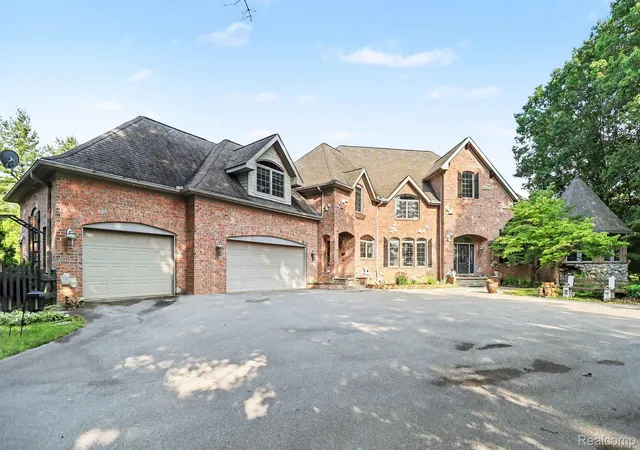 5th image of 16400 Easudes Rd, Grass Lake, MI 49240 | MLS# 20261041900