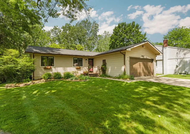 Photo 3 of Single family home for sale at 792 Knollwood Ct, Saline, MI 48176 | MLS# 81026027539 | Listing updated on 2026-06-11