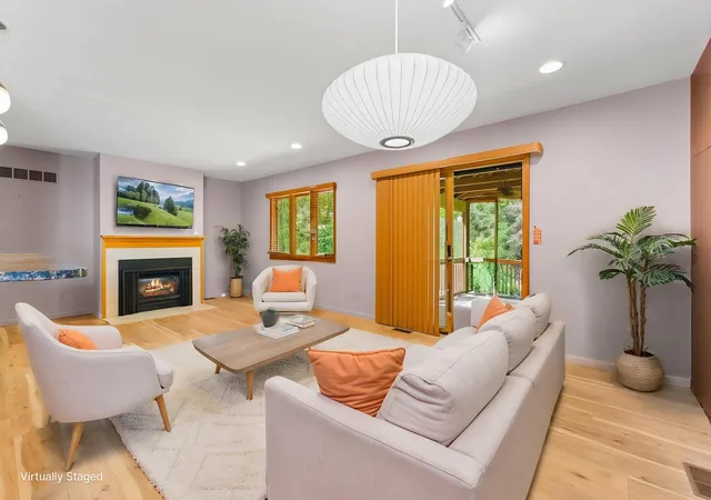 Photo 4 of Single family home for sale at 792 Knollwood Ct, Saline, MI 48176 | MLS# 81026027539 | Listing updated on 2026-06-11