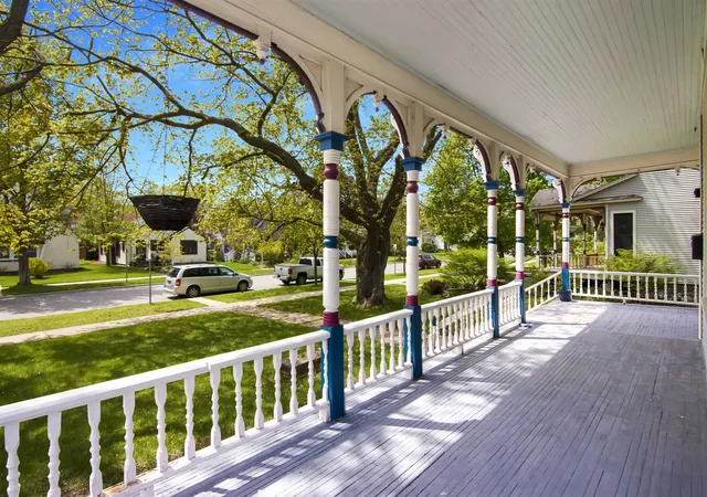 image of 445 E State St, Traverse City, MI 49686 | MLS# 78080069317
