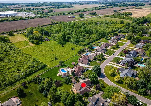 Homes for sale in Monroe Charter Township Monroe, MI | 5572 Raven Parkway Dr, Monroe Charter Township Monroe, MI 48161 | MLS# 57050210407