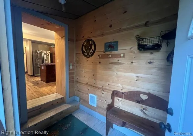 Photo 3 of Single family home for sale at 2601 Beck Rd, Howell, MI 48843 | MLS# 20261041930 | Listing updated on 2026-06-11