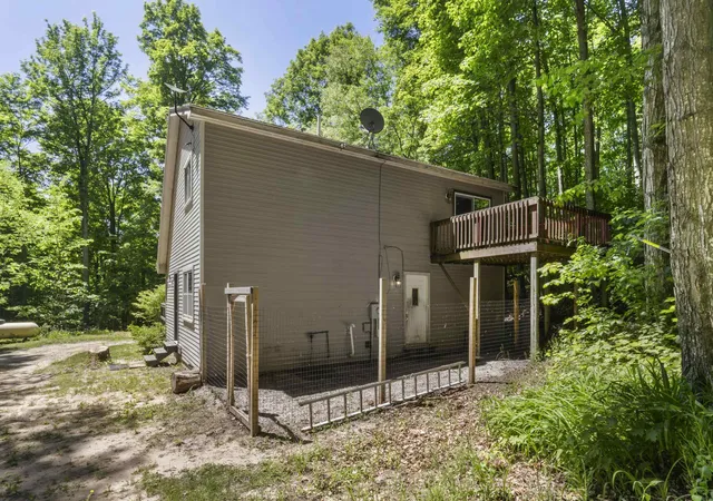 Photo 3 of Single family home for sale at 9310 Marl Ln, Buckley, MI 49620 | MLS# 78080069323 | Listing updated on 2026-06-14
