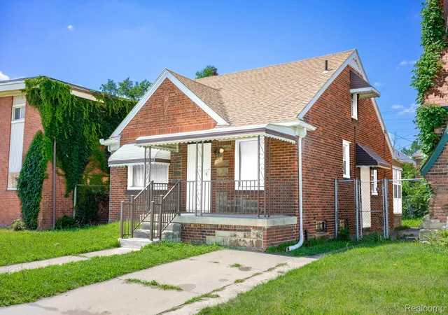 Photo 3 of Single family home for sale at 4224 W Davison, Detroit, MI 48238 | MLS# 20261041949 | Listing updated on 2026-07-22