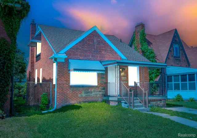 Photo 3 of Single family home for sale at 4224 W Davison, Detroit, MI 48238 | MLS# 20261041949 | Listing updated on 2026-07-22