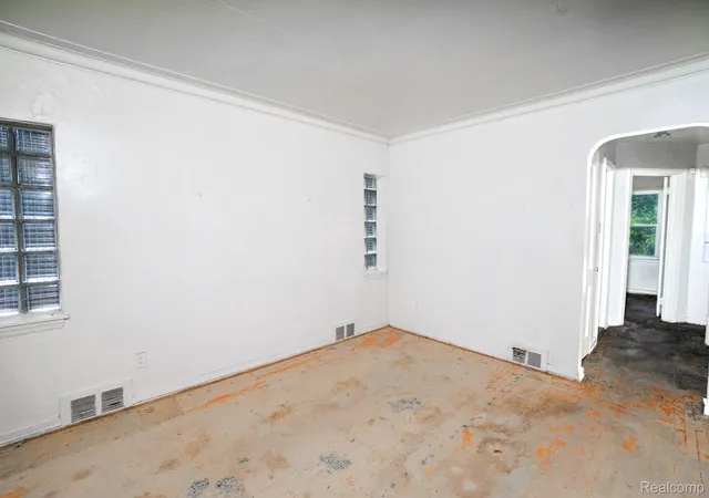 Photo 4 of Single family home for sale at 4224 W Davison, Detroit, MI 48238 | MLS# 20261041949 | Listing updated on 2026-07-22