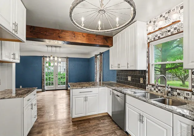 Photo 3 of Single family home for sale at 3374 Winter St, Saginaw, MI 48604 | MLS# 61050210426 | Listing updated on 2026-09-11