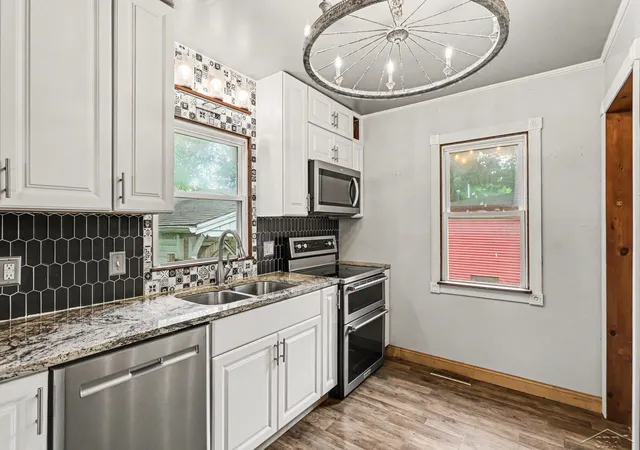 Photo 3 of Single family home for sale at 3374 Winter St, Saginaw, MI 48604 | MLS# 61050210426 | Listing updated on 2026-09-11